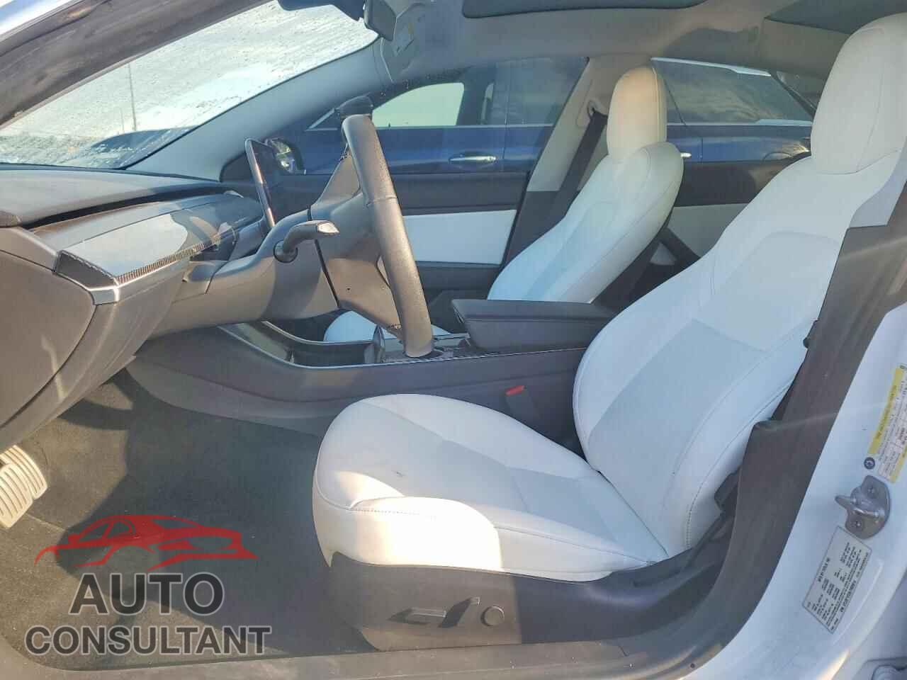 TESLA MODEL 3 2020 - 5YJ3E1EC6LF603614