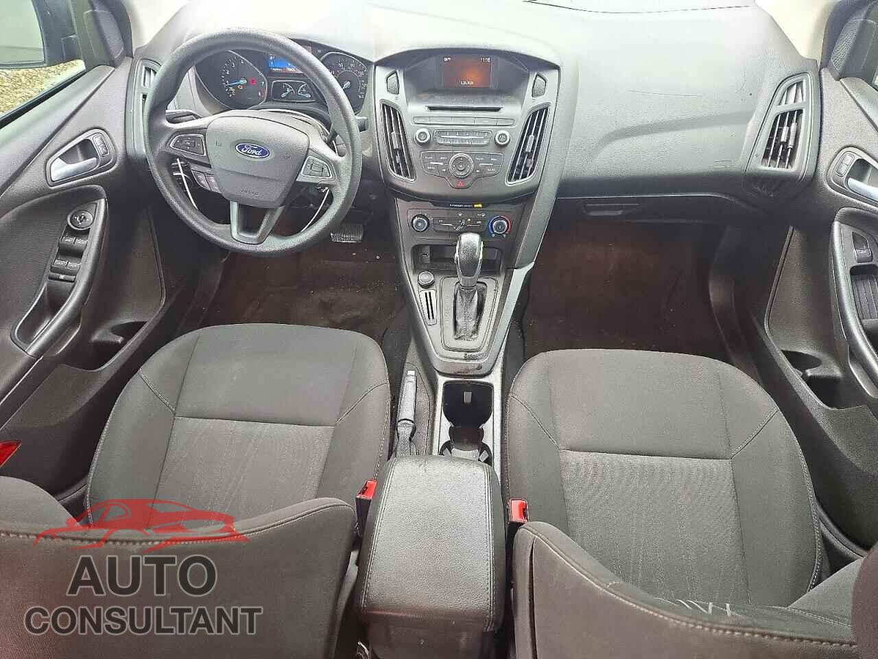 FORD FOCUS 2017 - 1FADP3F25HL214134
