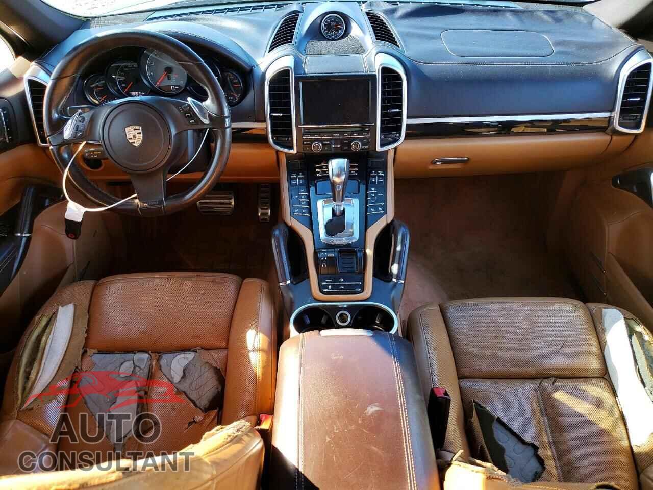 PORSCHE CAYENNE 2012 - WP1AB2A26CLA44807
