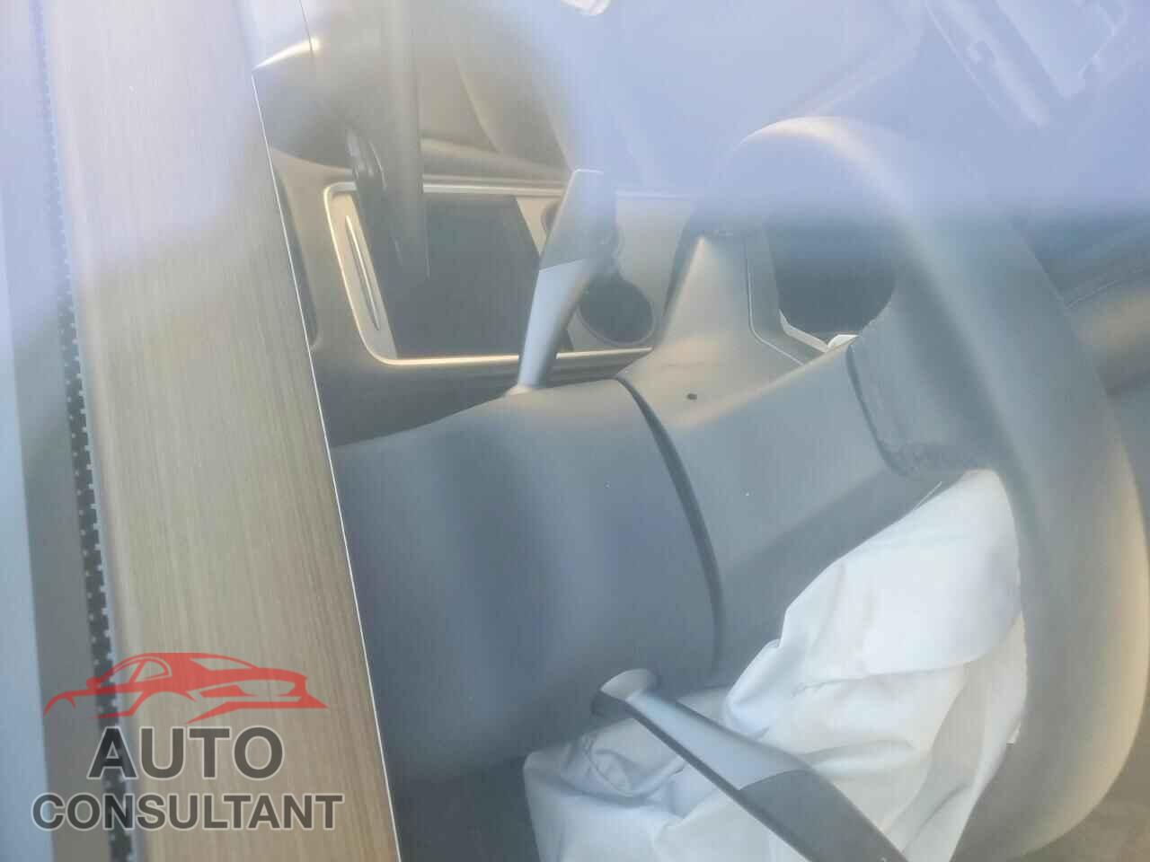 TESLA MODEL 3 2023 - 5YJ3E1EA8PF487594
