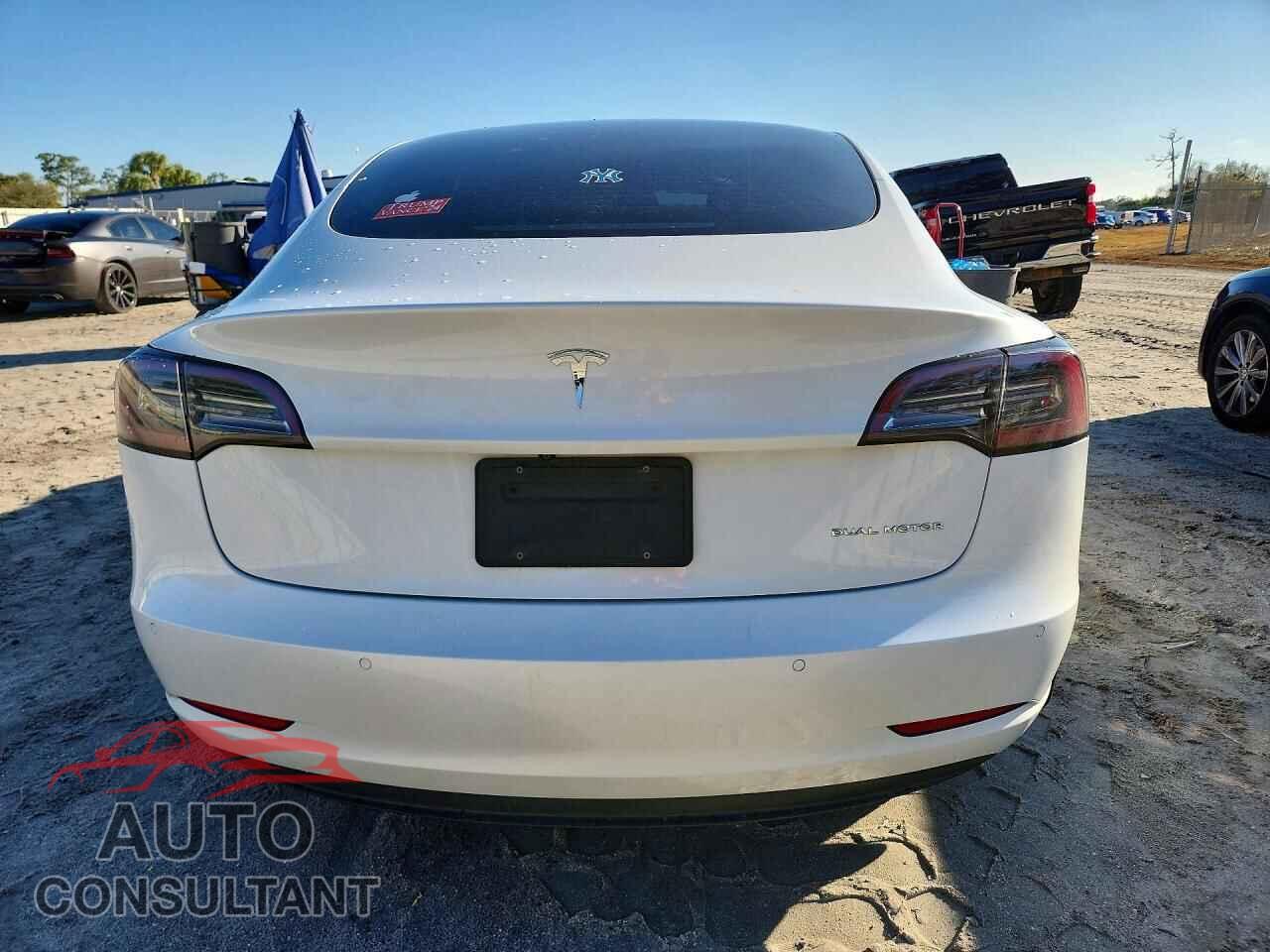 TESLA MODEL 3 2021 - 5YJ3E1EB9MF099181