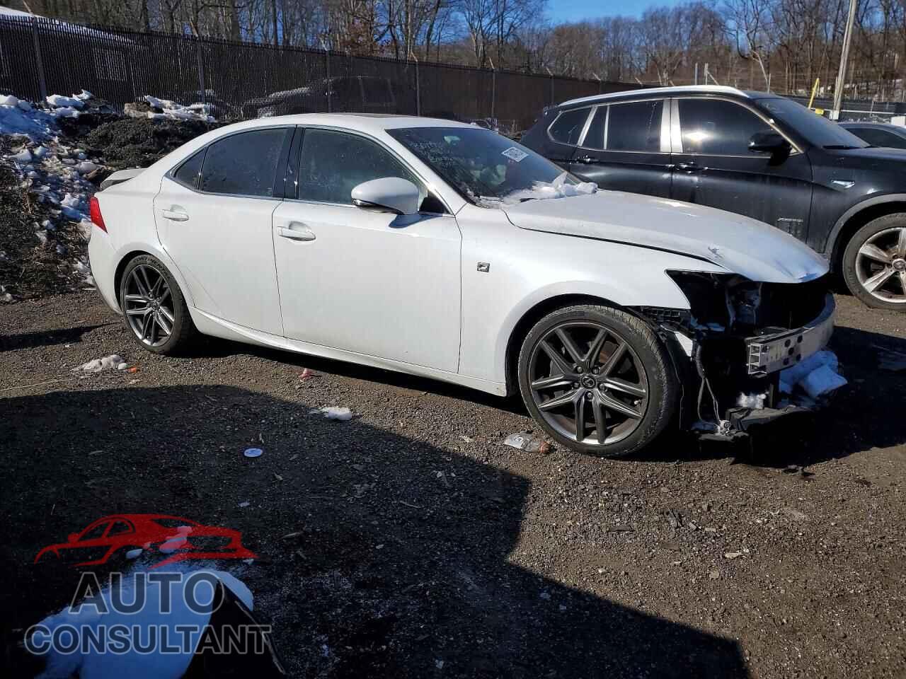 LEXUS IS 2018 - JTHC81D29J5033735