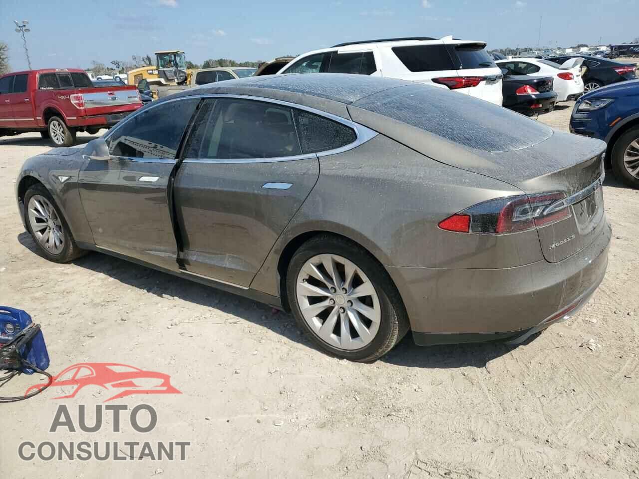 TESLA MODEL S 2016 - 5YJSA1E20GF129938