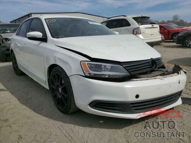 VOLKSWAGEN JETTA 2011 - 3VWDZ7AJXBM303386