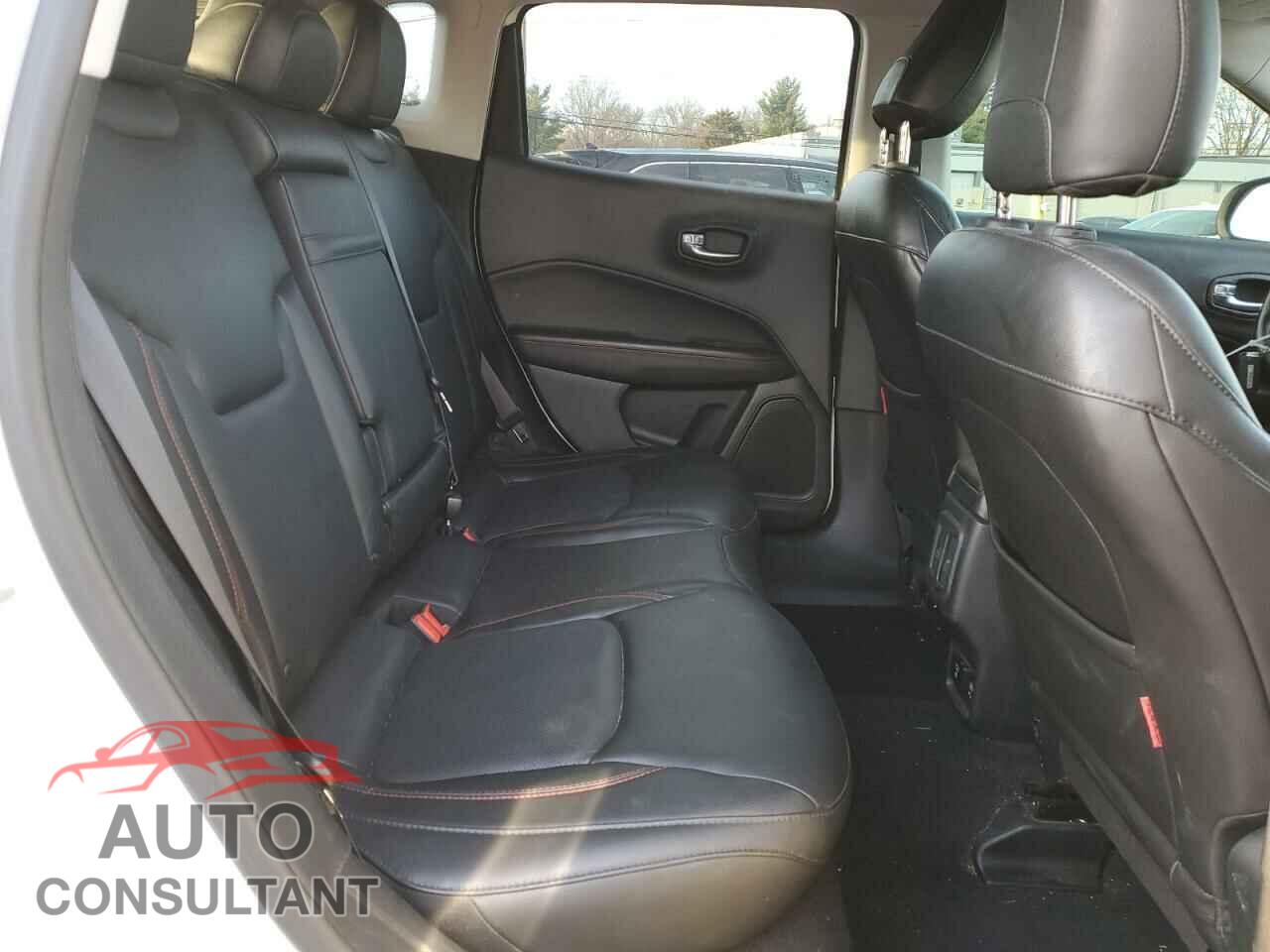 JEEP COMPASS 2018 - 3C4NJDDB8JT270362