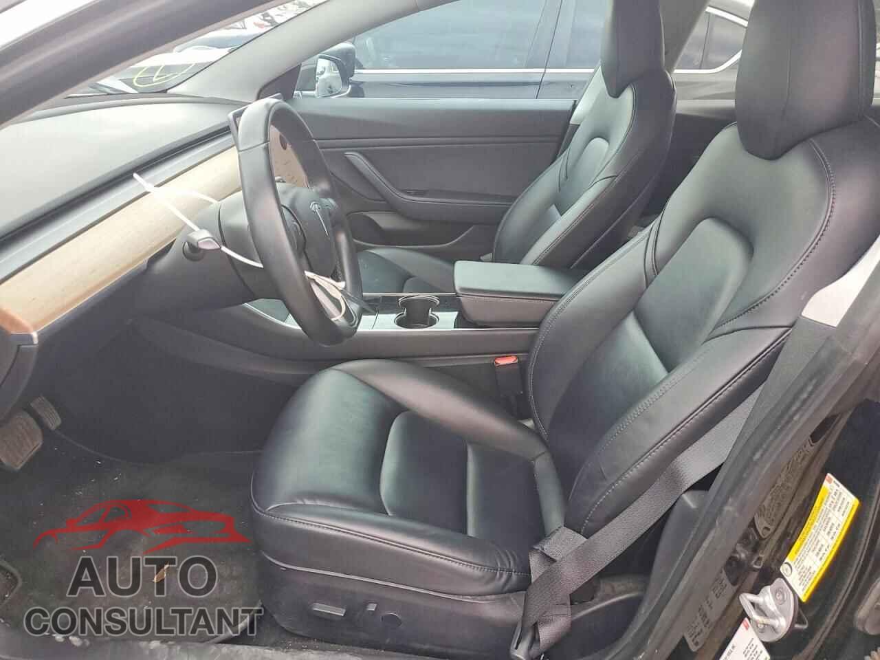 TESLA MODEL 3 2018 - 5YJ3E1EB5JF184580