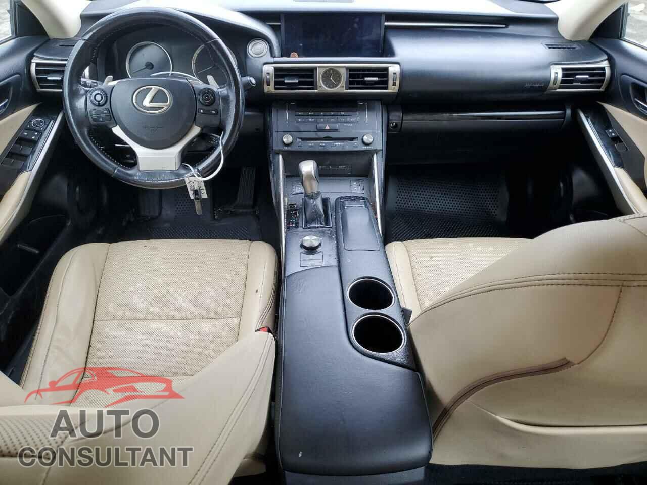 LEXUS IS 2016 - JTHBA1D27G5014626