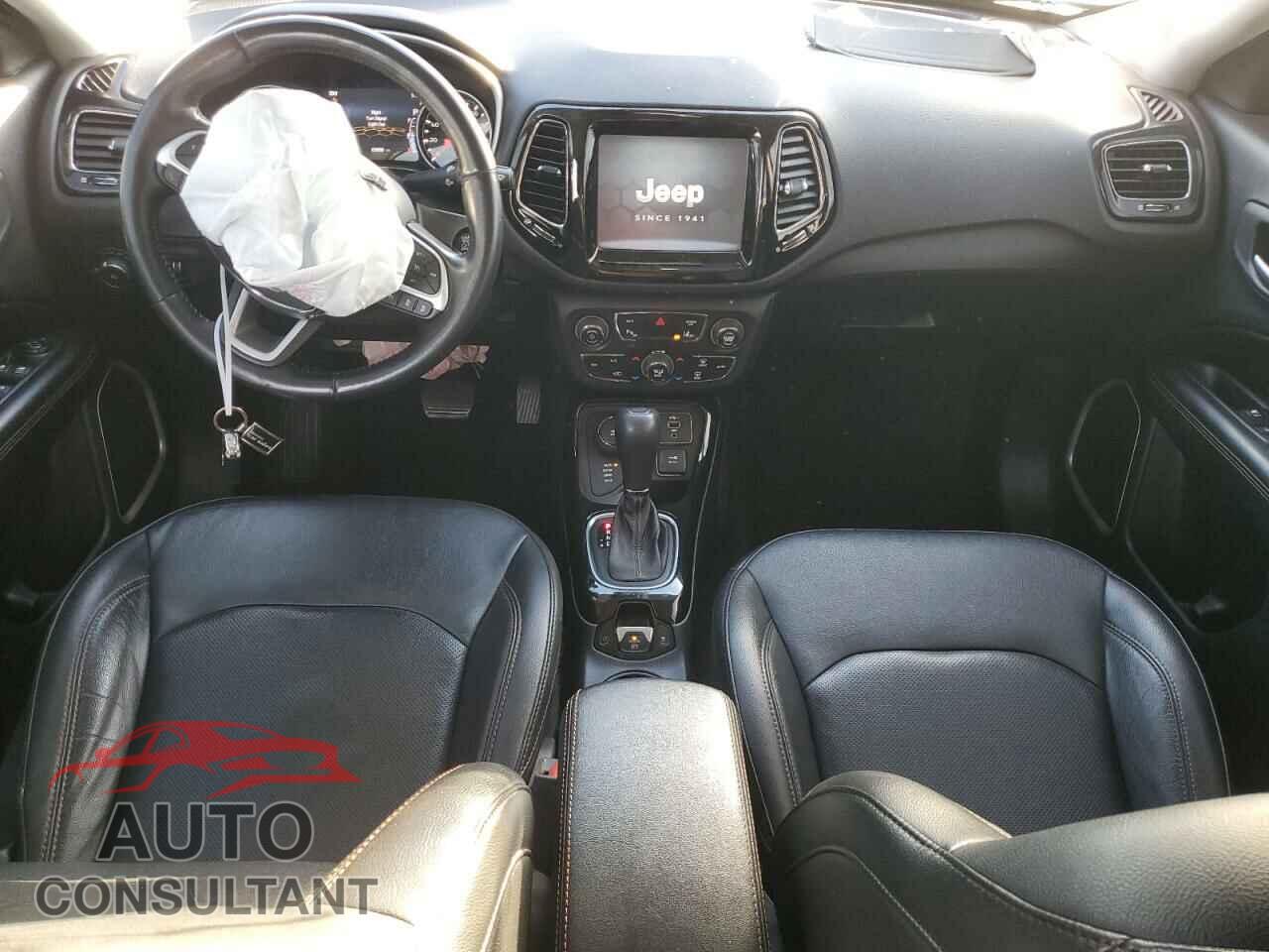 JEEP COMPASS 2021 - 3C4NJDCB4MT594592