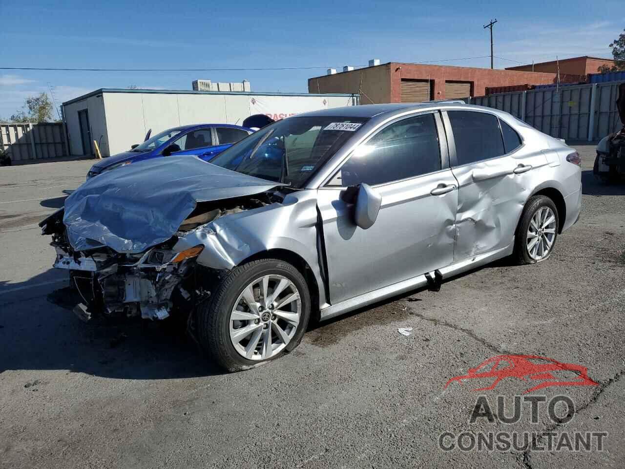 TOYOTA CAMRY 2022 - 4T1C11AK7NU694262