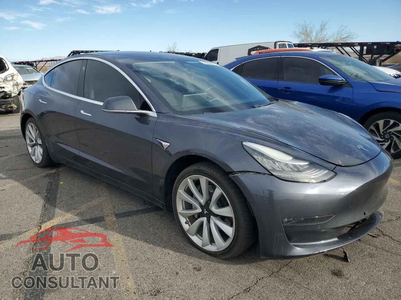 TESLA MODEL 3 2018 - 5YJ3E1EA4JF154879