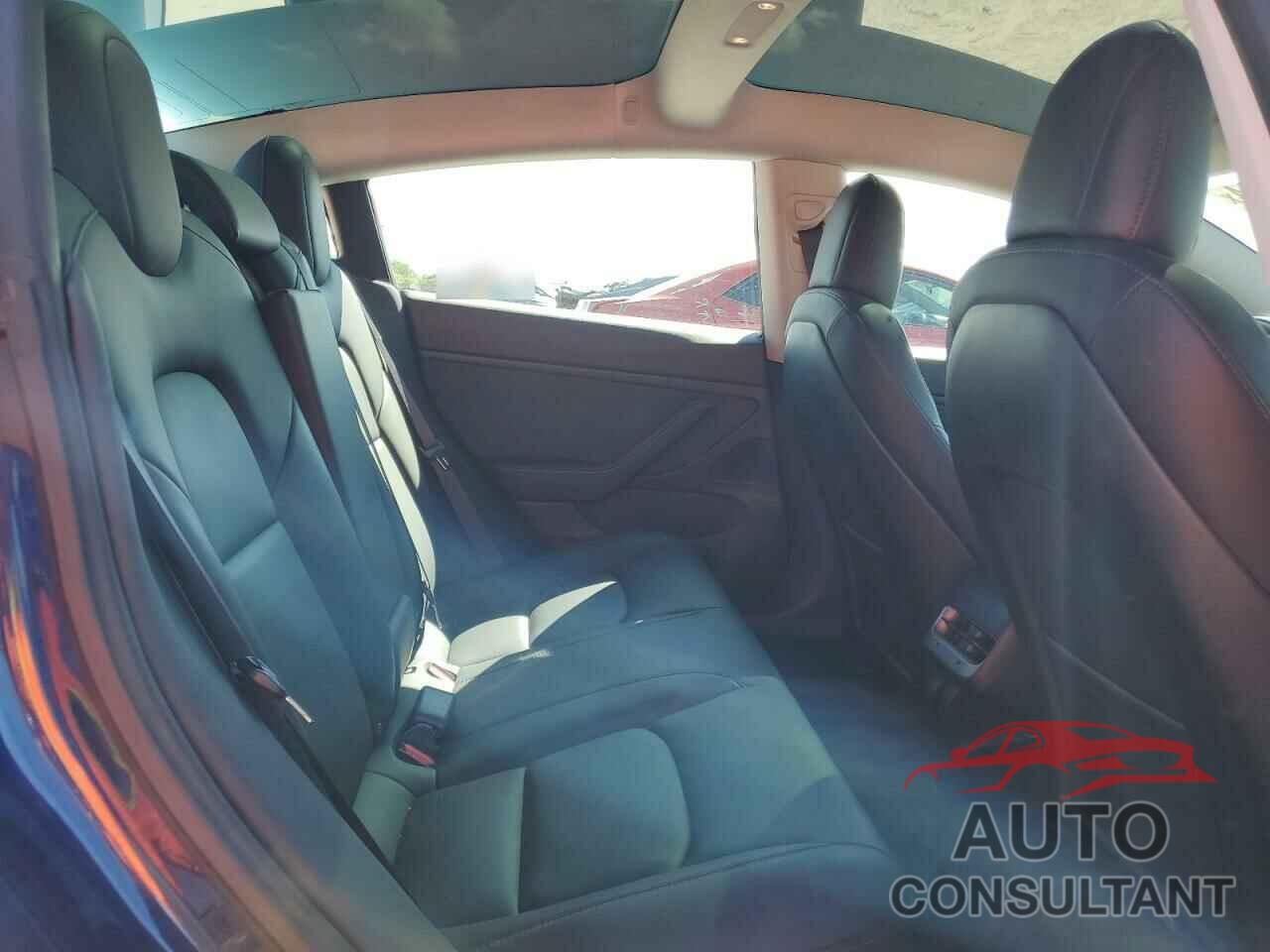 TESLA MODEL 3 2019 - 5YJ3E1EA3KF299252