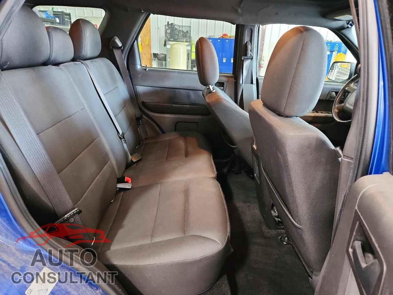 FORD ESCAPE 2011 - 1FMCU0D76BKB24334