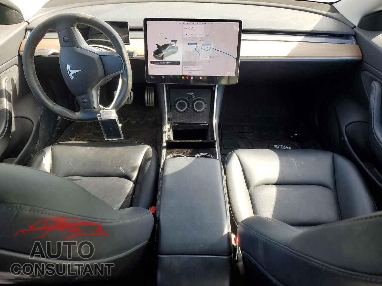 TESLA MODEL 3 2018 - 5YJ3E1EB9JF072042