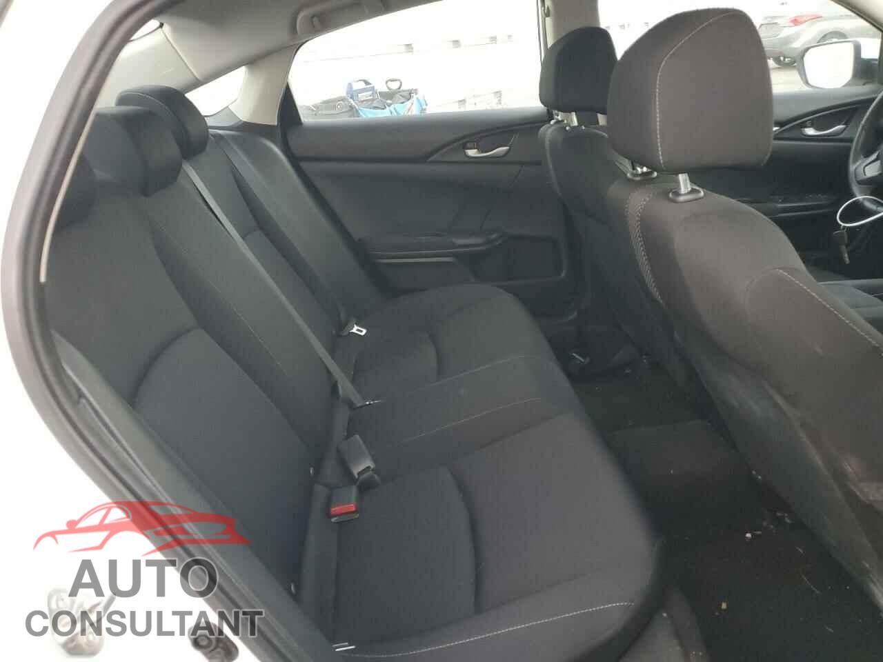 HONDA CIVIC 2019 - 2HGFC2F61KH516005