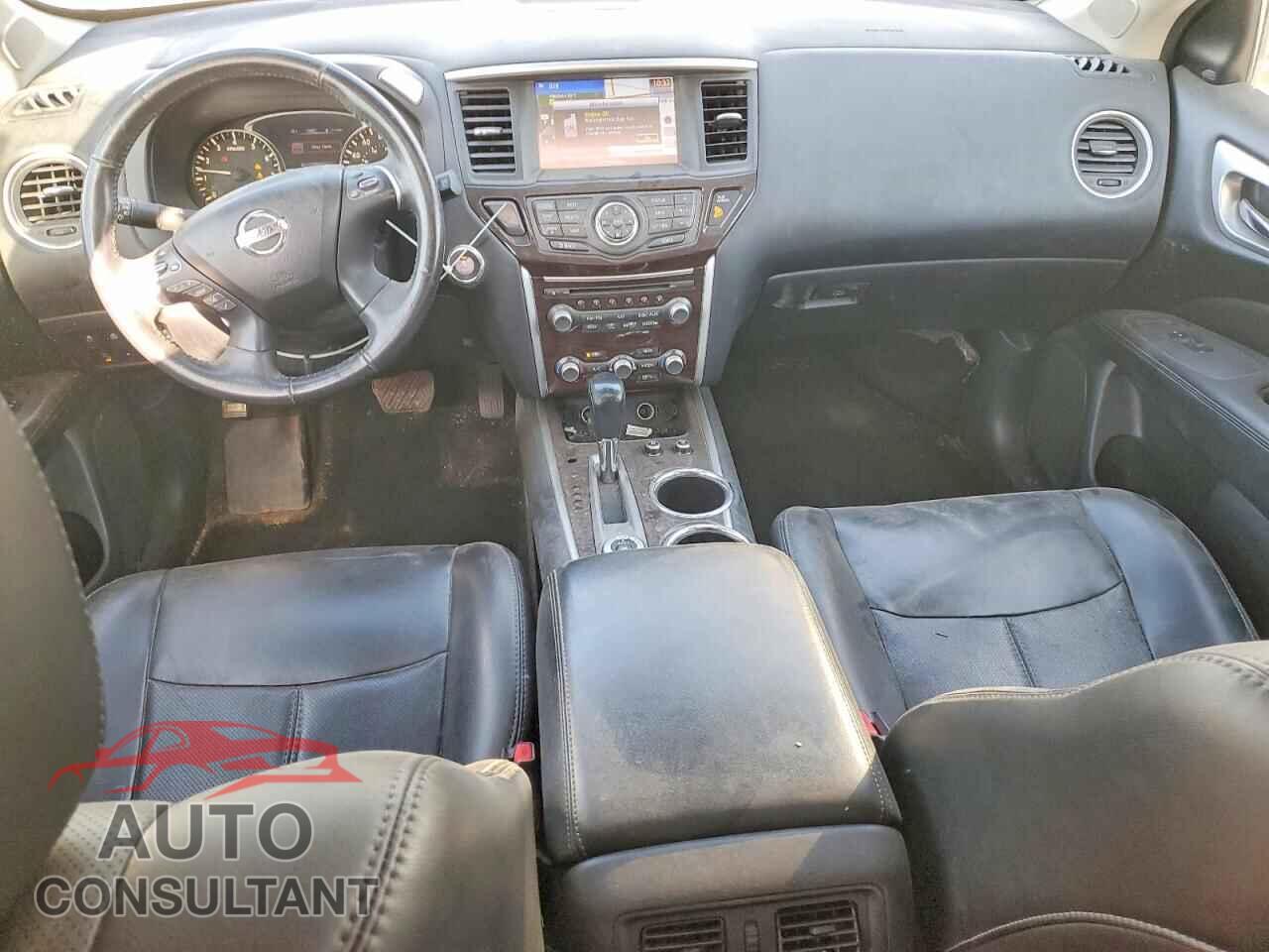 NISSAN PATHFINDER 2015 - 5N1AR2MM1FC619387