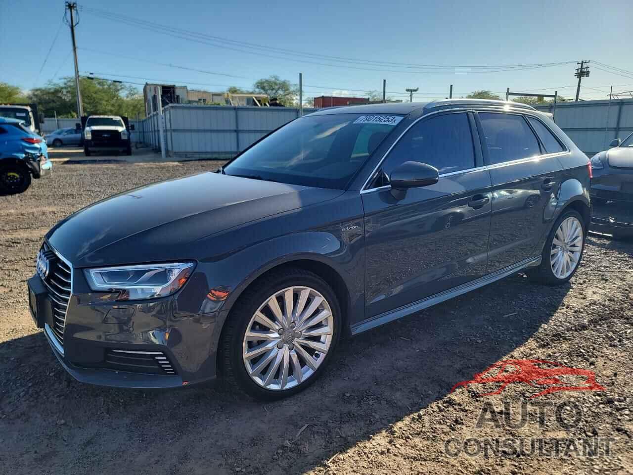 AUDI A3 2017 - WAUTPBFFXHA146442