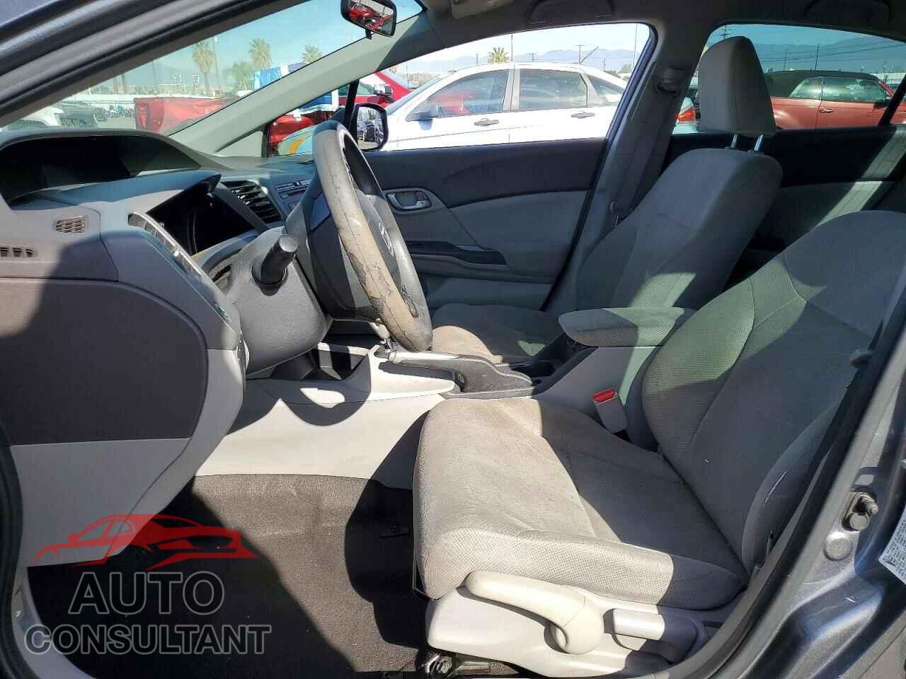 HONDA CIVIC 2012 - 2HGFB2F5XCH318910