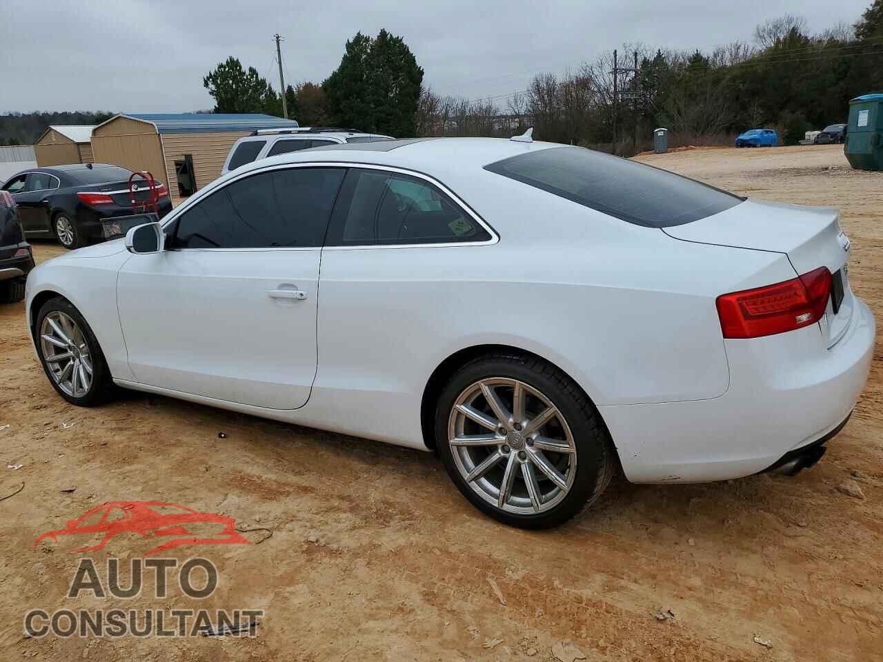AUDI A5 2015 - WAUCFAFR9FA001106