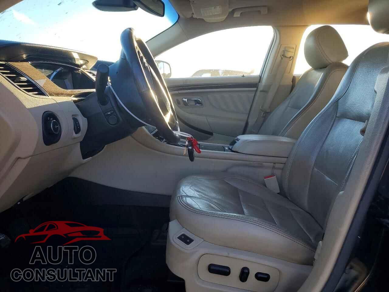 FORD TAURUS 2017 - 1FAHP2F80HG113043