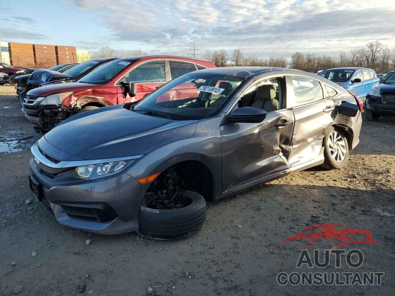 HONDA CIVIC 2018 - 2HGFC2F74JH599517