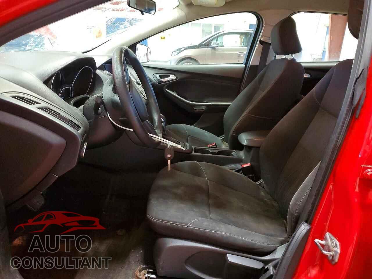 FORD FOCUS 2017 - 1FADP3F2XHL302788