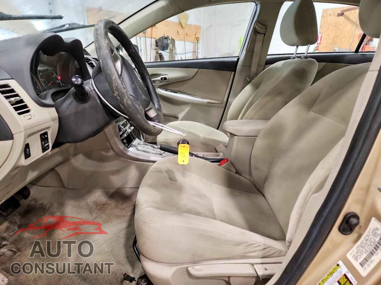 TOYOTA COROLLA 2013 - 5YFBU4EEXDP080637