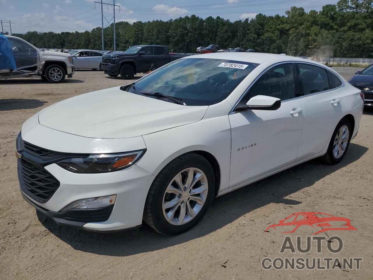 CHEVROLET MALIBU 2021 - 1G1ZD5ST9MF003815