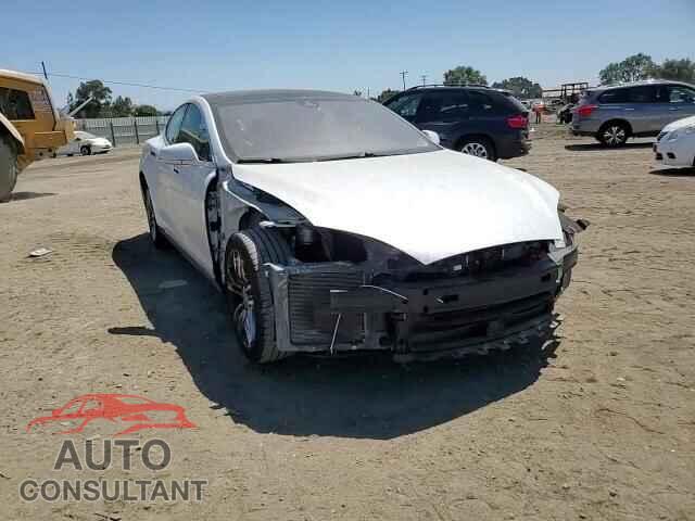 TESLA MODEL S 2014 - 5YJSA1H11EFP57345