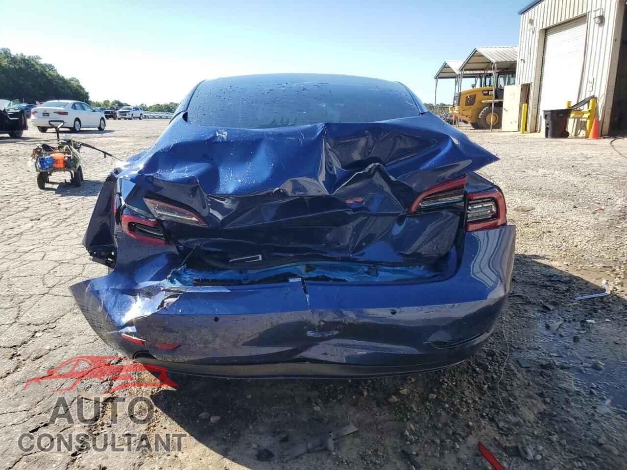 TESLA MODEL 3 2021 - 5YJ3E1EA8MF100697