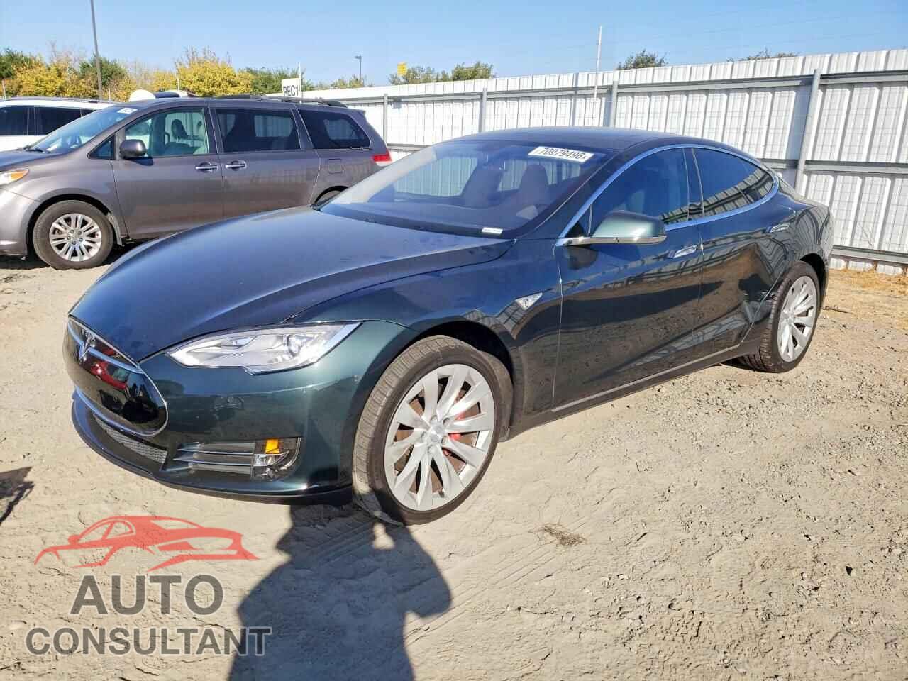 TESLA MODEL S 2014 - 5YJSA1H18EFP49940