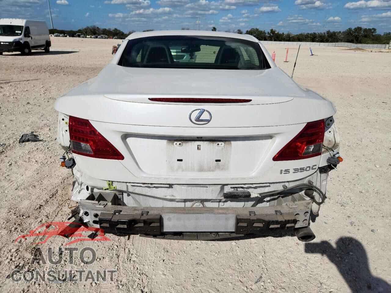 LEXUS IS 2012 - JTHFE2C21C2508831