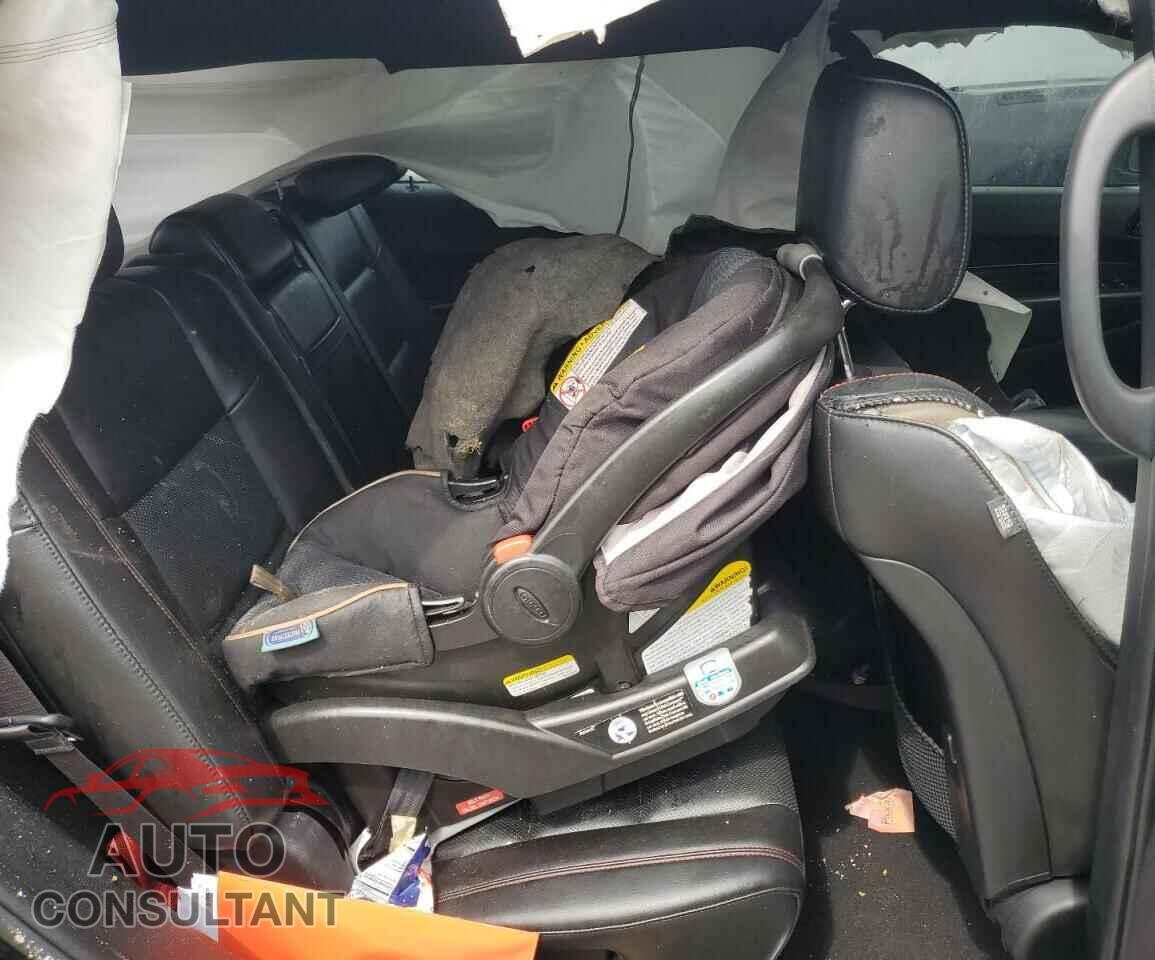 DODGE DURANGO 2023 - 1C4RDJDG2PC636663