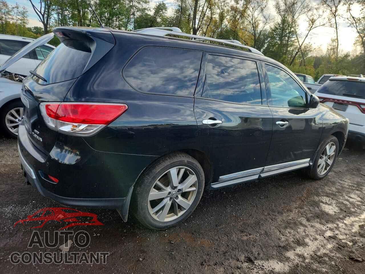 NISSAN PATHFINDER 2013 - 5N1AR2MMXDC667385