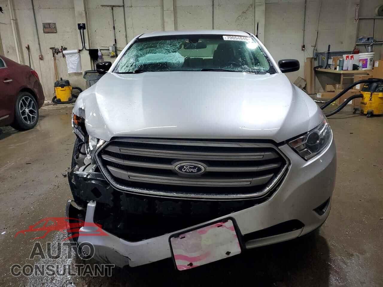 FORD TAURUS 2016 - 1FAHP2D83GG109747