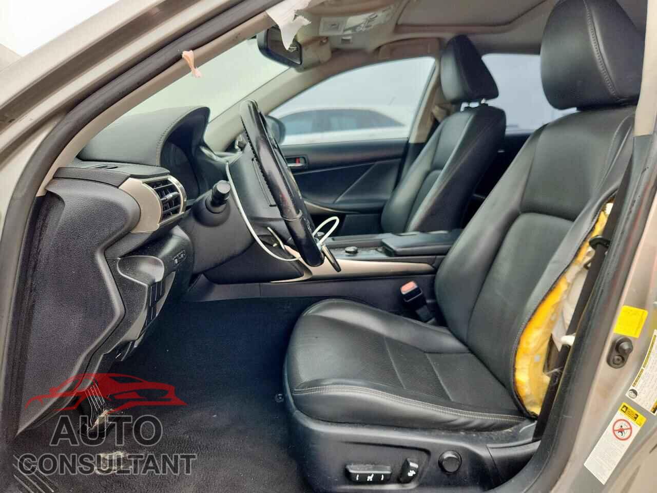 LEXUS IS 2015 - JTHBF1D22F5066097