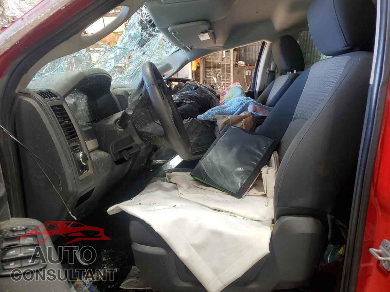 DODGE RAM 1500 2012 - 1C6RD7FT5CS119149
