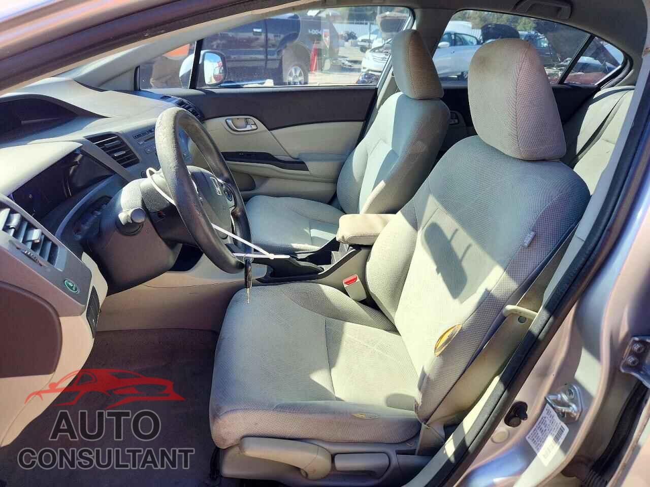 HONDA CIVIC 2012 - 2HGFB2F56CH311923