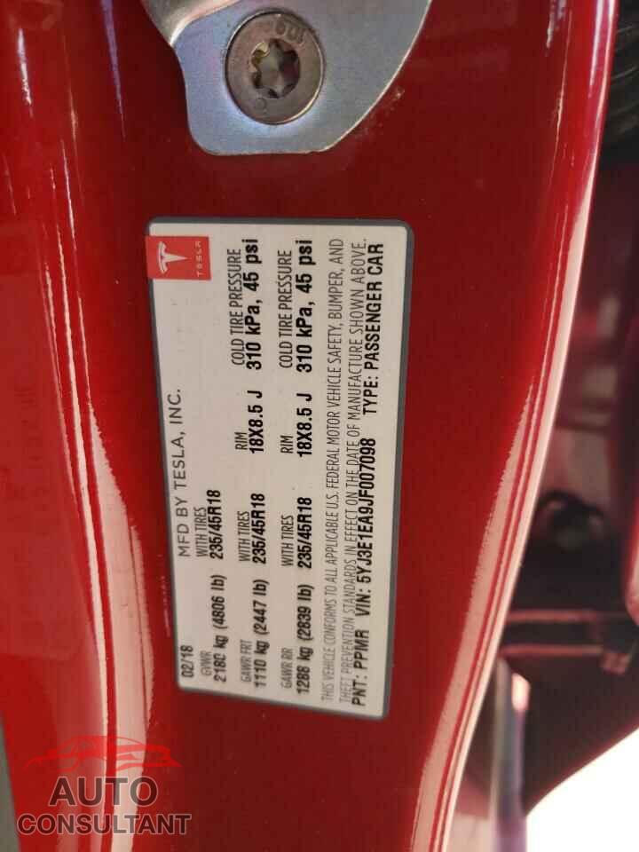 TESLA MODEL 3 2018 - 5YJ3E1EA9JF007098