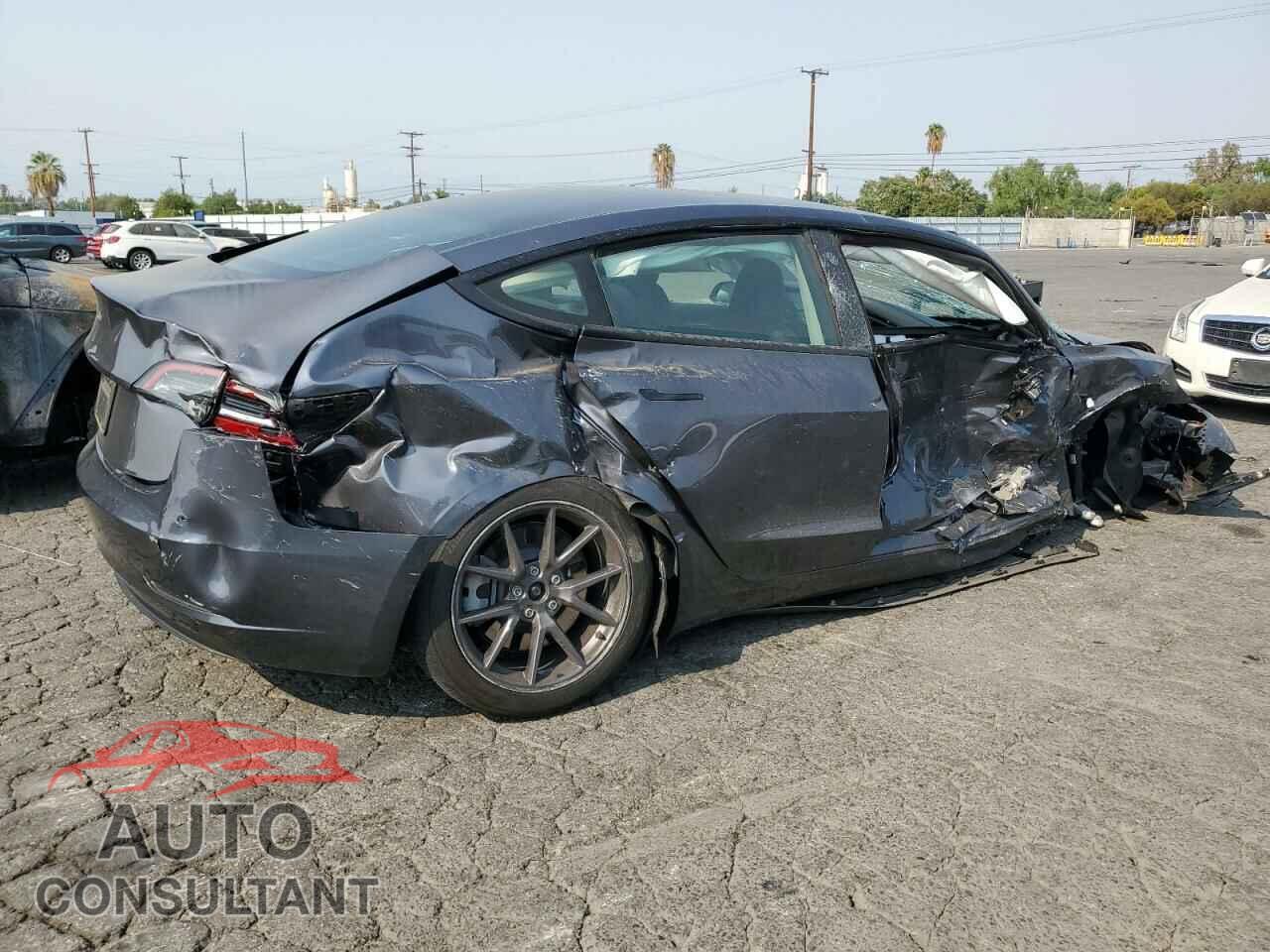 TESLA MODEL 3 2023 - 5YJ3E1EA4PF708737