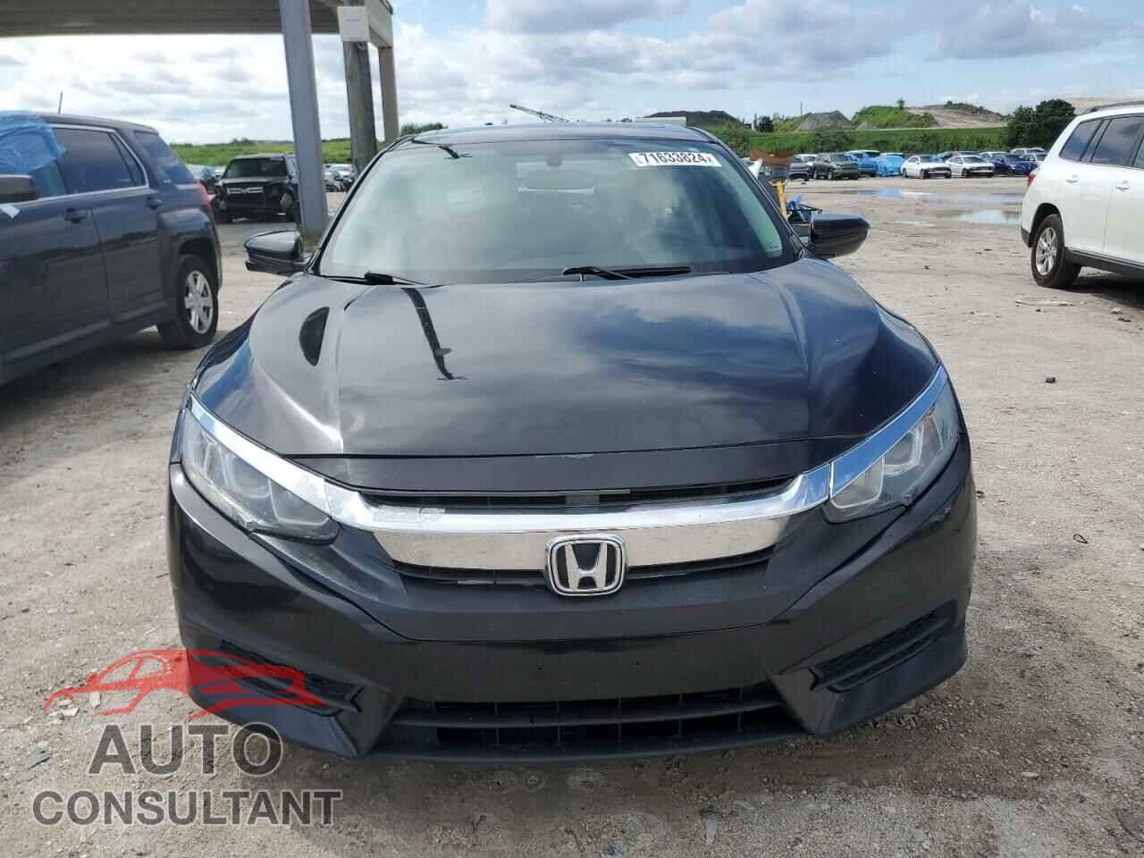 HONDA CIVIC 2017 - 2HGFC2F72HH543215