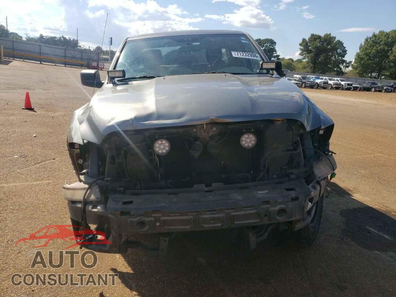 DODGE RAM 1500 2012 - 1C6RD7FT7CS284751