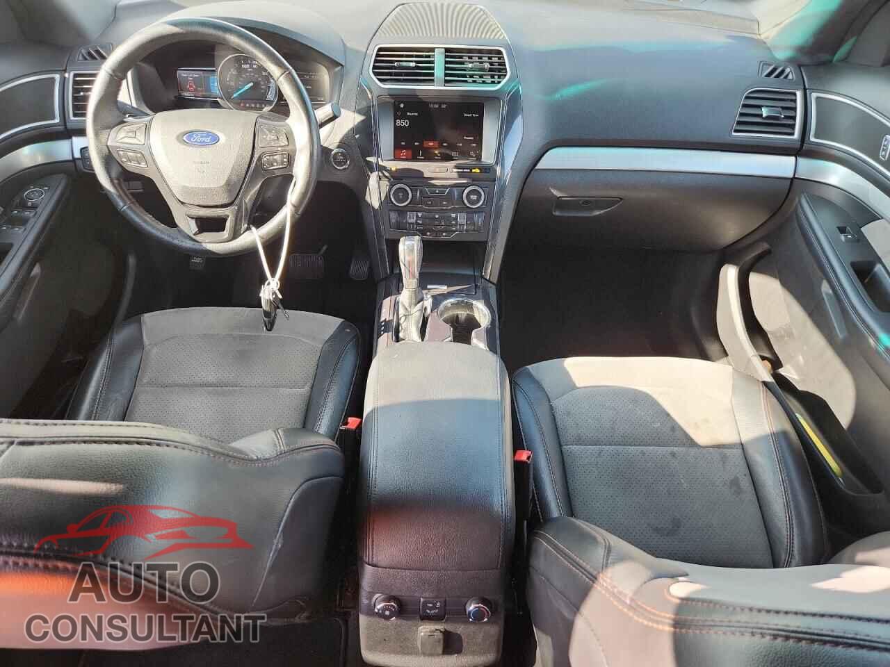 FORD EXPLORER 2017 - 1FM5K8D83HGA98633