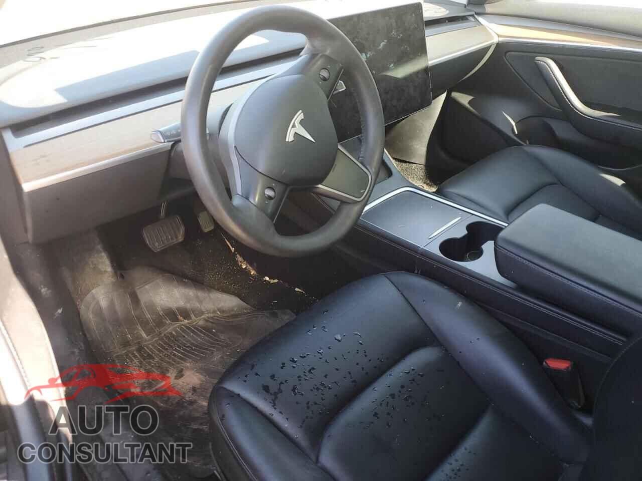 TESLA MODEL 3 2022 - 5YJ3E1EA2NF289915