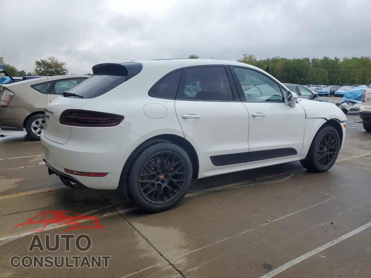 PORSCHE MACAN 2017 - WP1AG2A55HLB55173