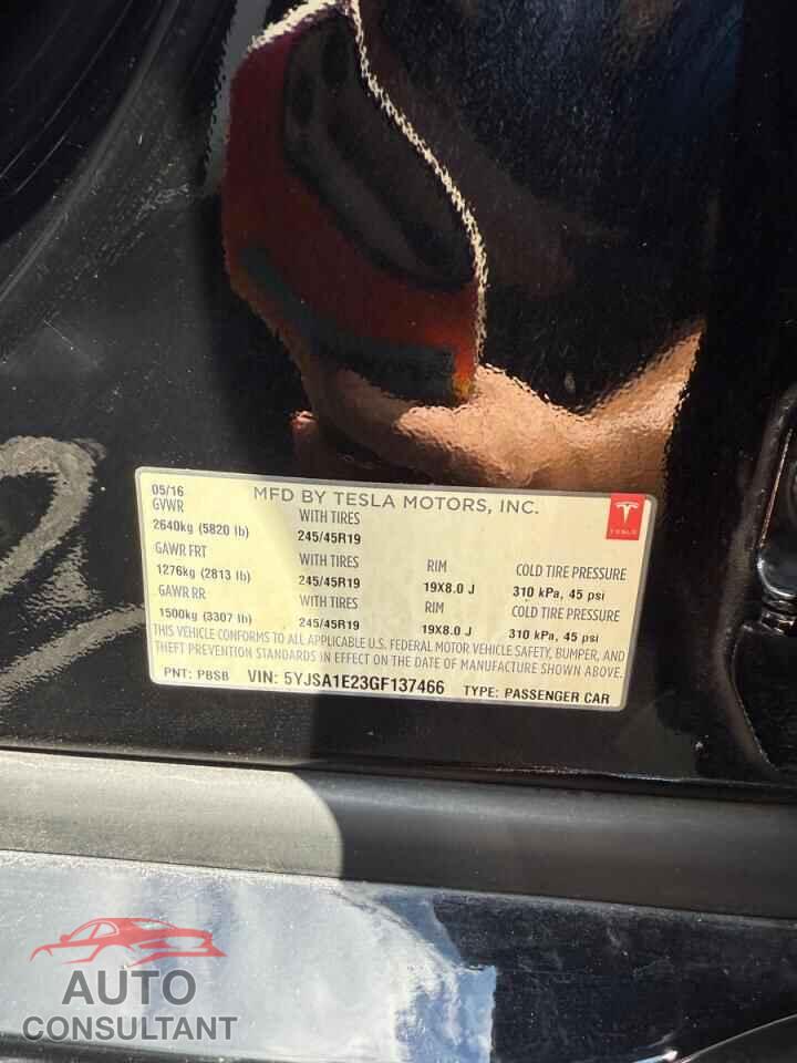 TESLA MODEL S 2016 - 5YJSA1E23GF137466