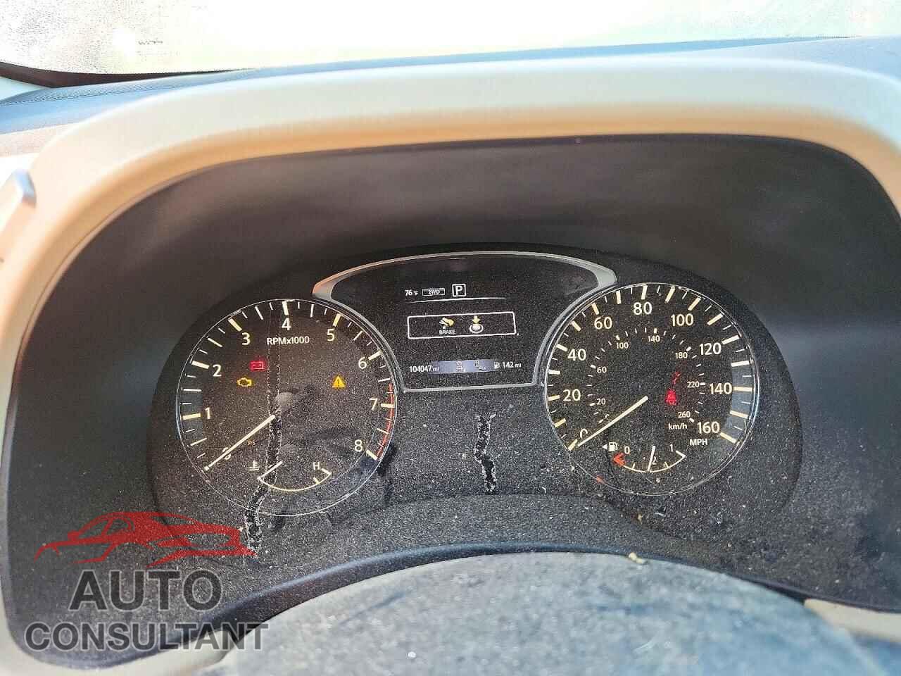NISSAN PATHFINDER 2017 - 5N1DR2MM0HC622099