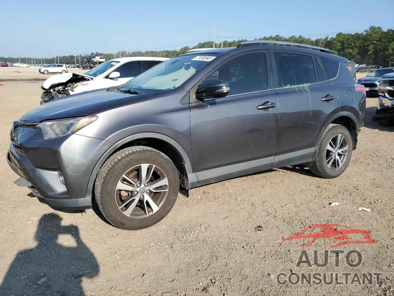 TOYOTA RAV4 2017 - JTMWFREVXHJ711423