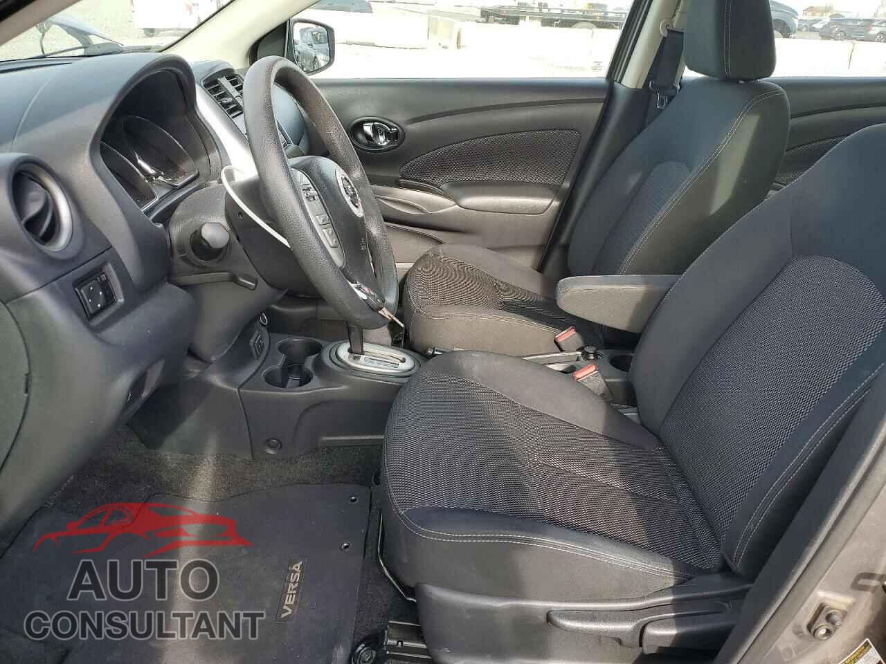NISSAN VERSA 2017 - 3N1CN7AP3HL812283