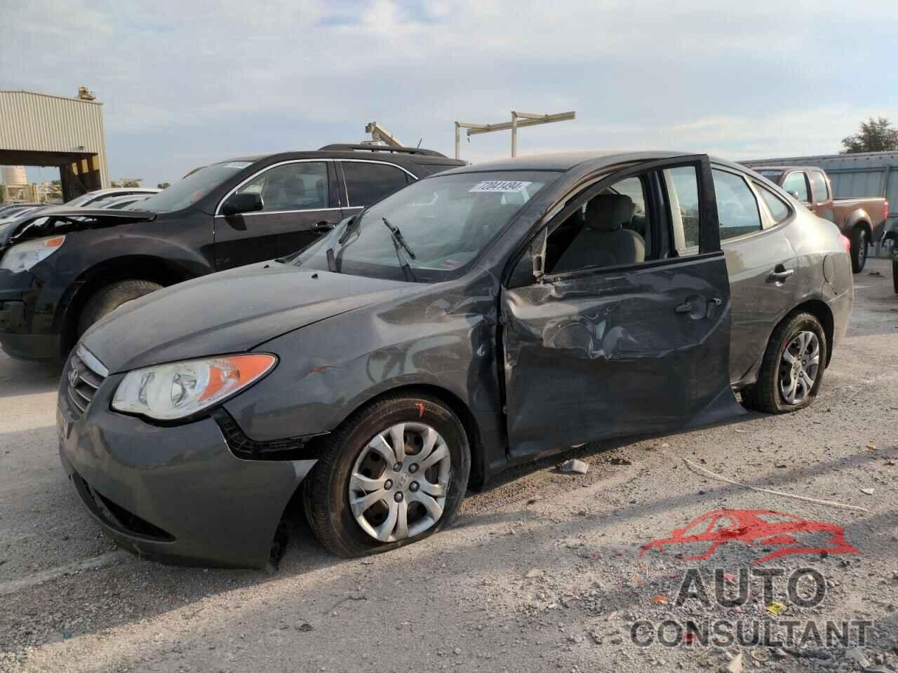 HYUNDAI ELANTRA 2009 - KMHDU46D79U743070