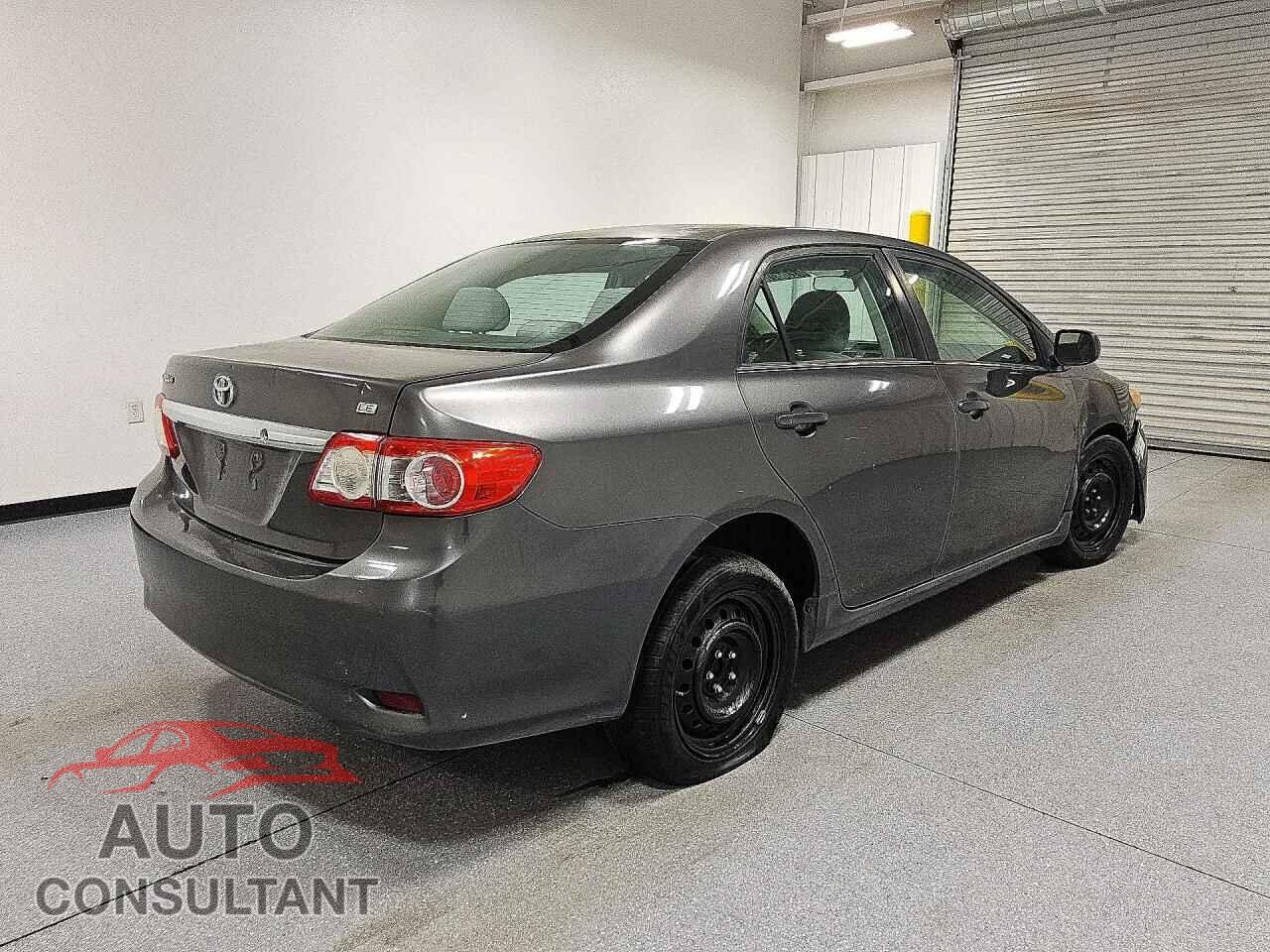 TOYOTA COROLLA 2013 - 5YFBU4EE3DP105362